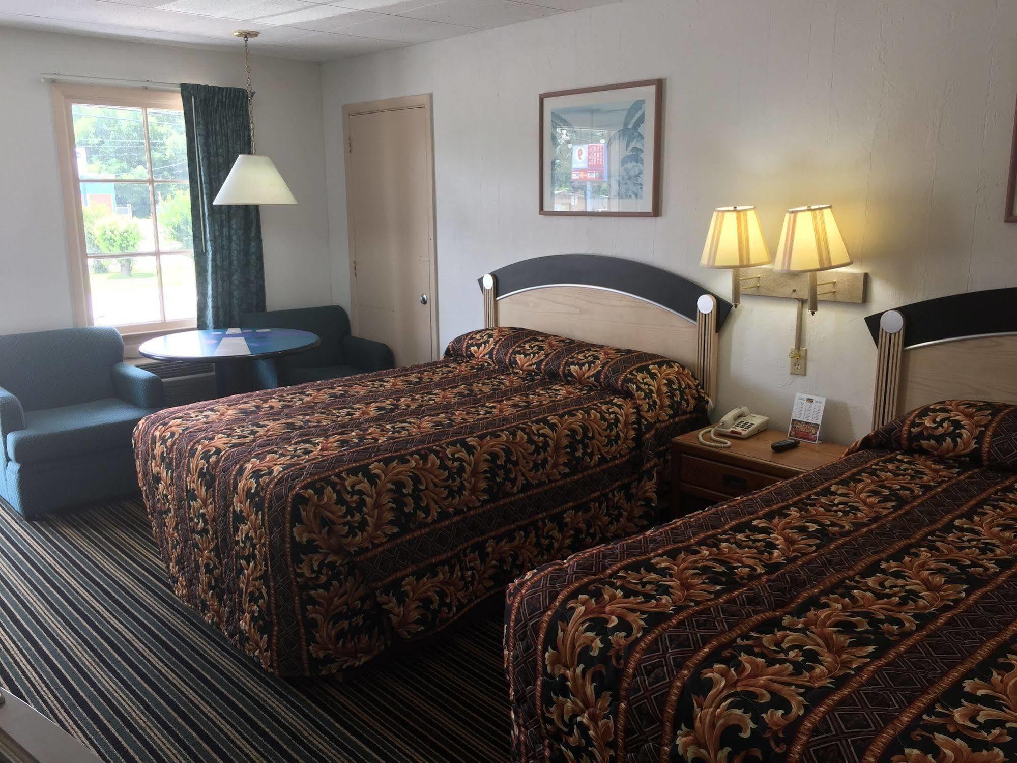 Scottish Inn And Suites Perry Εξωτερικό φωτογραφία