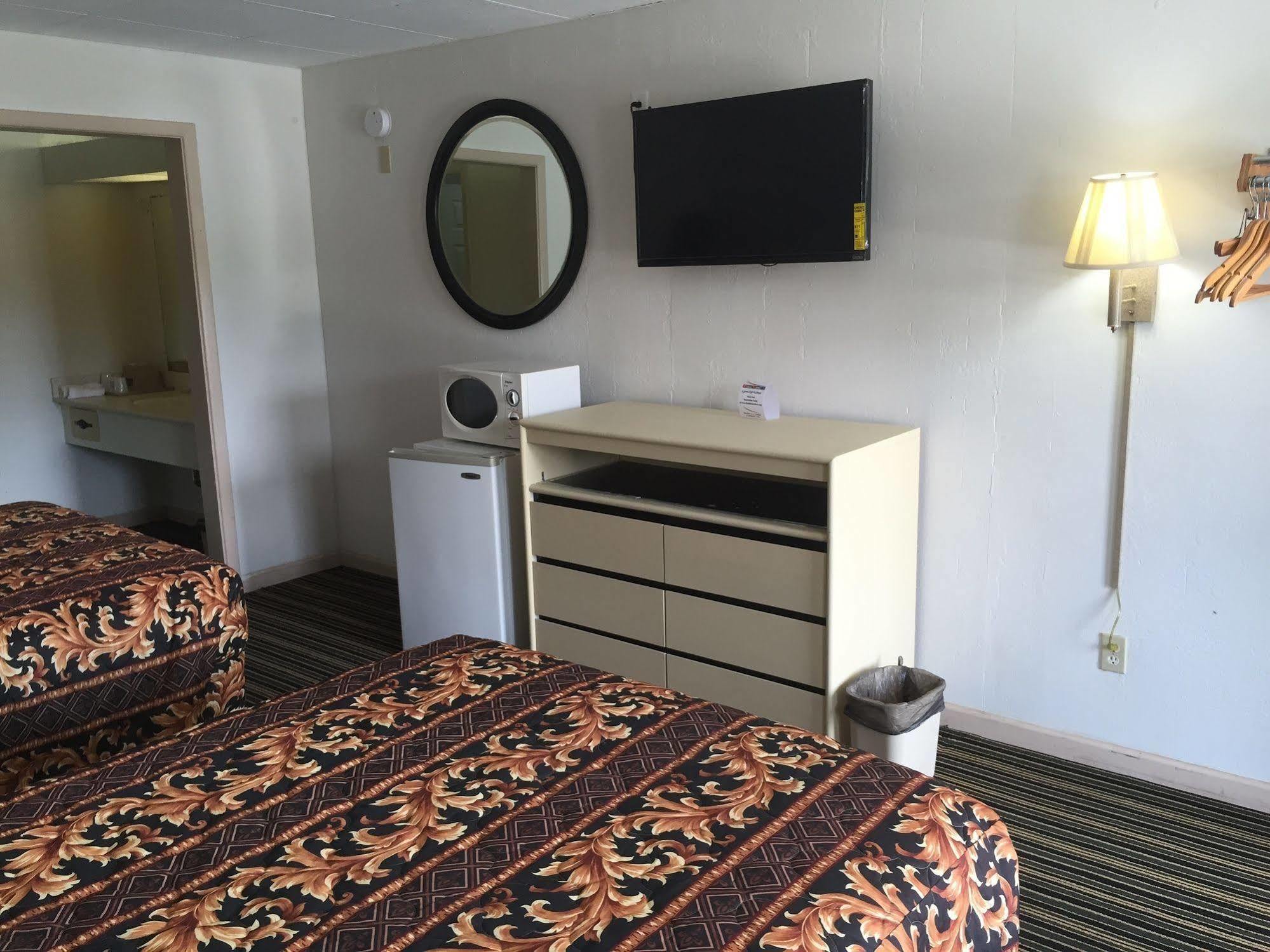 Scottish Inn And Suites Perry Εξωτερικό φωτογραφία
