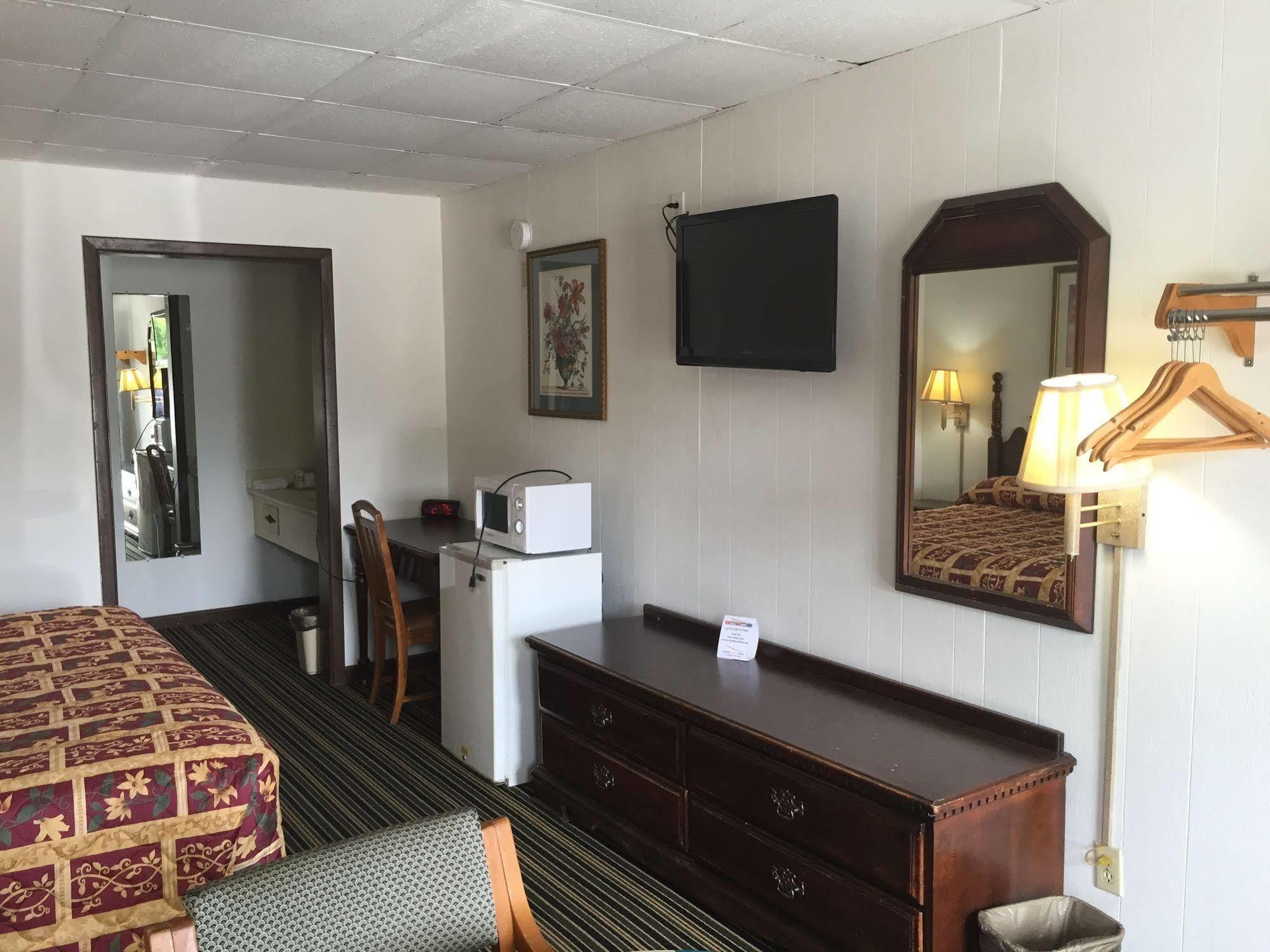 Scottish Inn And Suites Perry Εξωτερικό φωτογραφία
