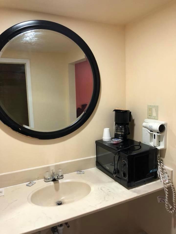 Scottish Inn And Suites Perry Εξωτερικό φωτογραφία
